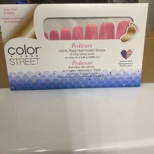 Color Street Nails-Strawberry Sunrise (Pedicure)